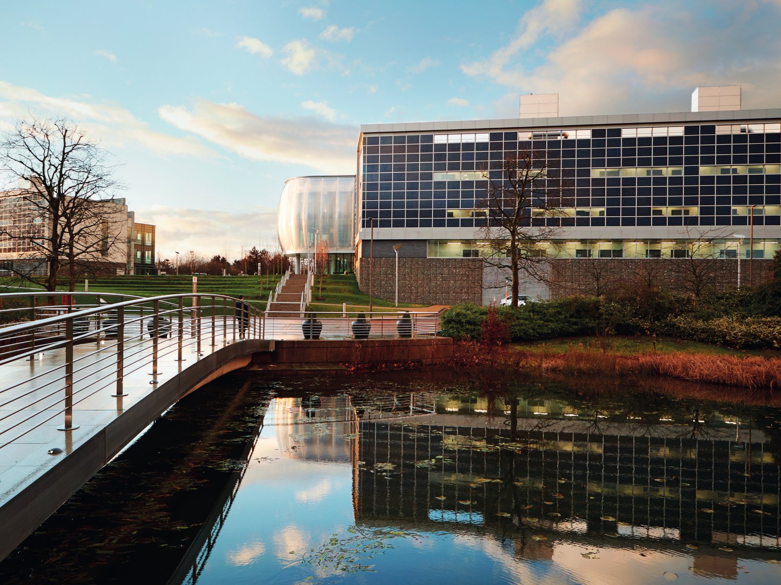 Exterior shot depicting a GSK R&D facility in Stevenage, U.K.
