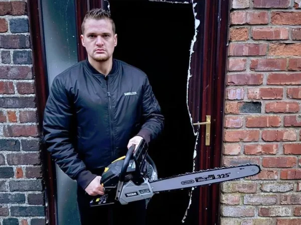 Nigel Farage debates buy-to-let crisis with ‘chainsaw’ landlord Samuel Leeds