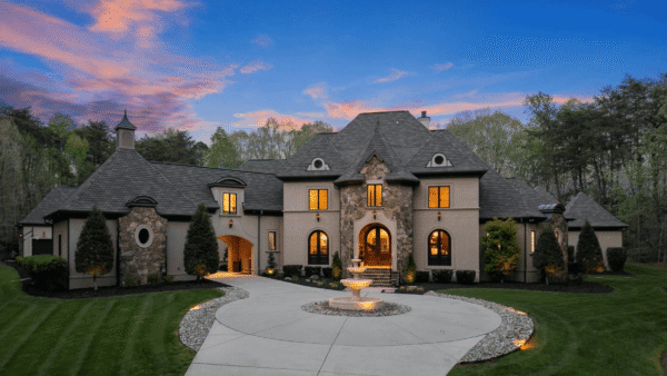 Home On 7 Acres With Indoor Shooting Range (PHOTOS)