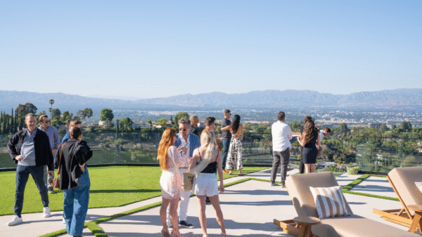 The Agency Art House Debuts Its New Art Staging Service
