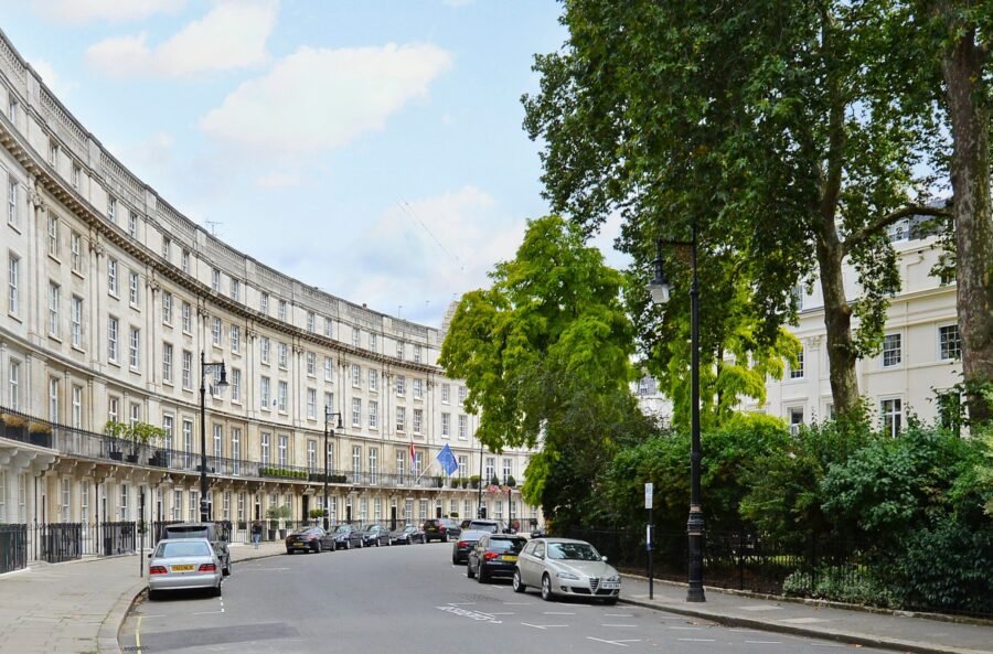 London £5m-plus market on hold as Budget approaches