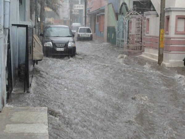 RICS releases new insight paper on flooding and property