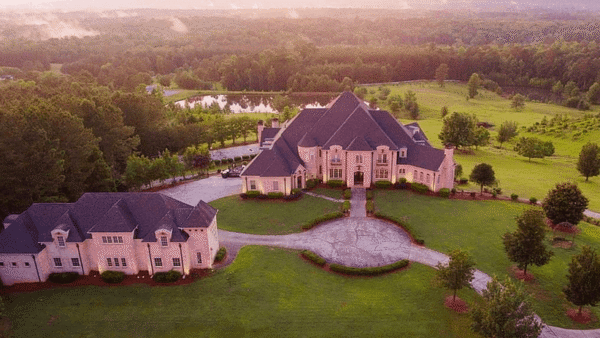20 Acre Estate In Columbiana, Alabama (PHOTOS)