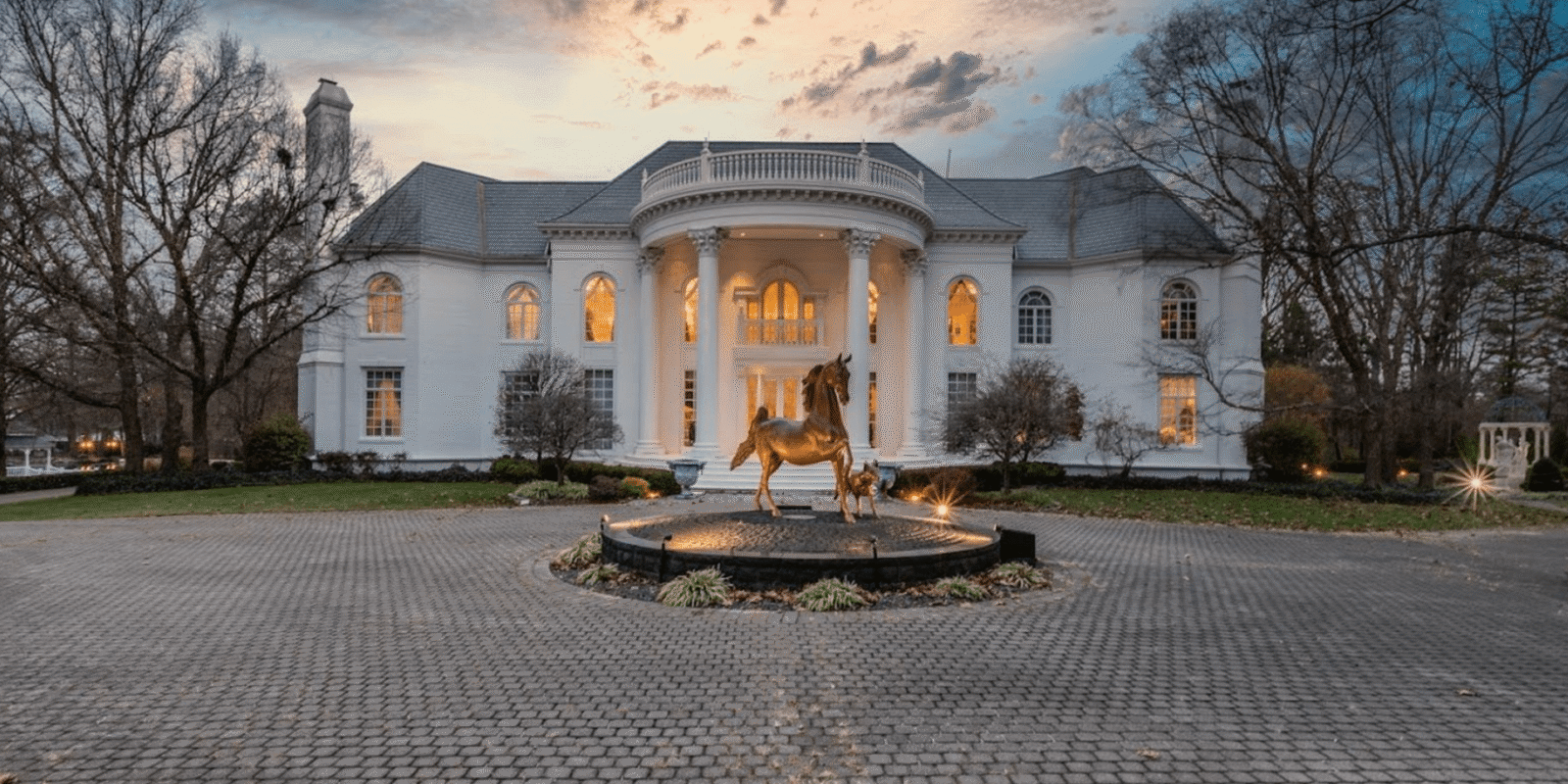 35 Acre Equestrian Estate In Evansville, Indiana (PHOTOS)