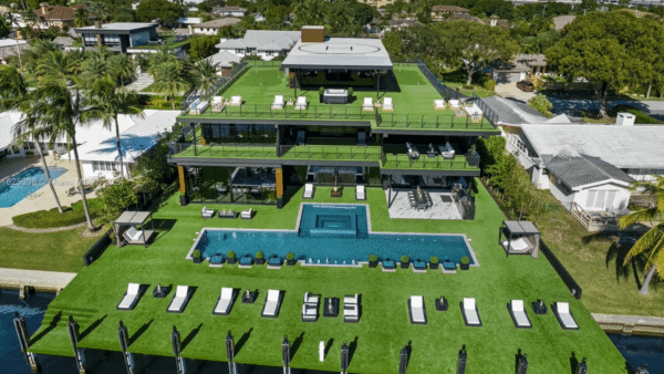 Amazing Waterfront Home In Fort Lauderdale (PHOTOS)