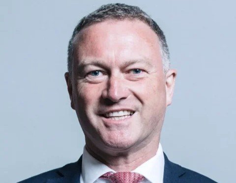 EYE NEWSFLASH: Estate agents face changes as part of government’s major home buying shake-up