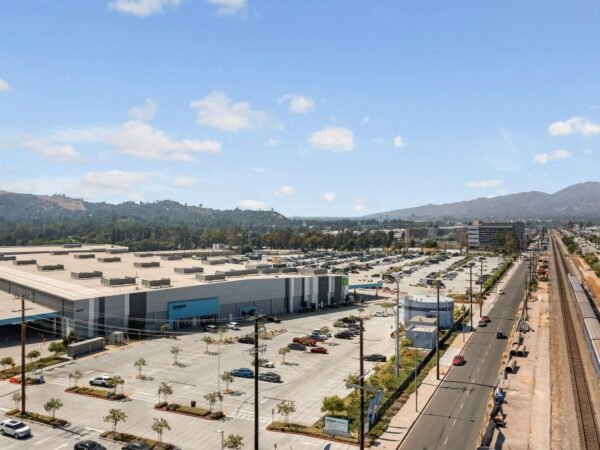 2 Australian Companies Establish .3B US Logistics Platform