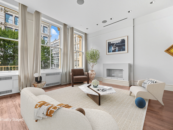 A Charming Prince Street Loft in SoHo, Now Available For Lease