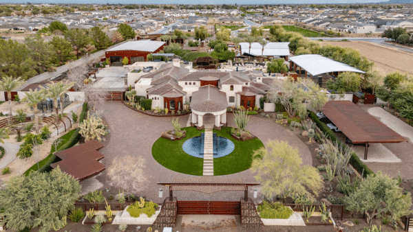 Incredible Estate In Gilbert, Arizona With Go-Kart Track (PHOTOS)