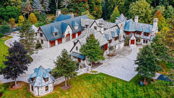 Historic 1925 Ohio Home With Bowling Alley (PHOTOS)