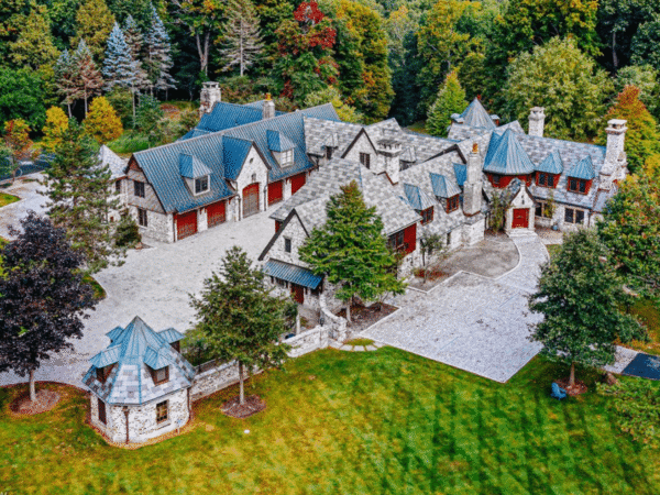 Historic 1925 Ohio Home With Bowling Alley (PHOTOS)