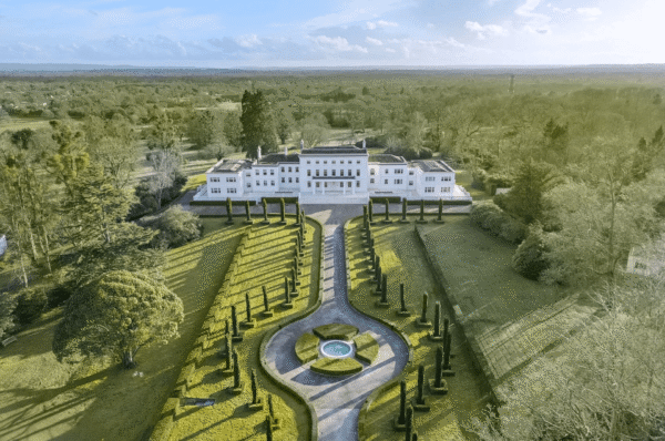 £40 Million Mega Home In Surrey, England (PHOTOS)