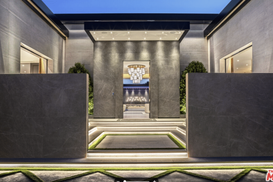 Kylie Jenner Lists Los Angeles Home For  Million (PHOTOS)
