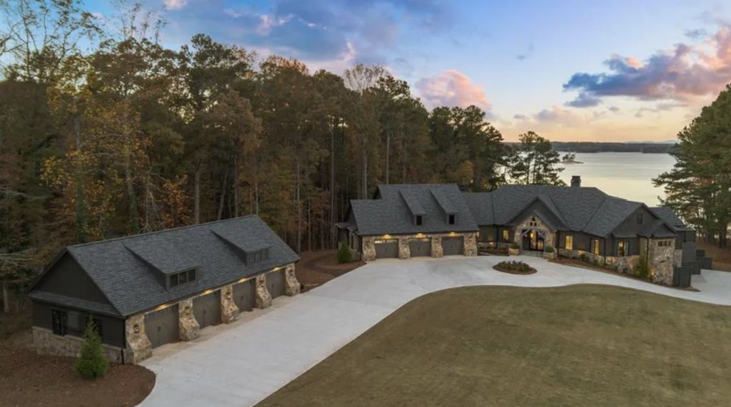 Lakefront Estate In Georgia With 3 Kitchens (PHOTOS)
