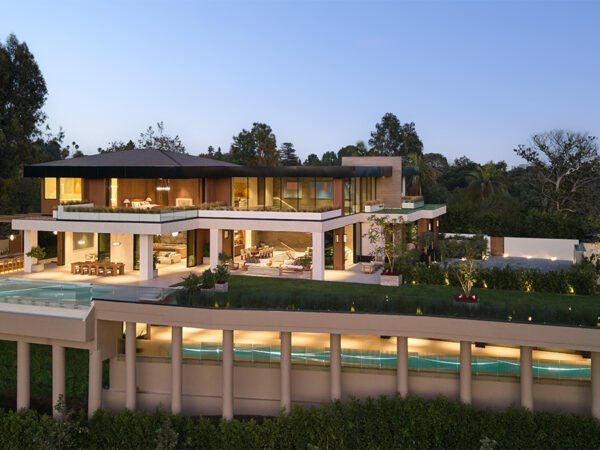A Masterclass in Modern Opulence and Holistic Wellness