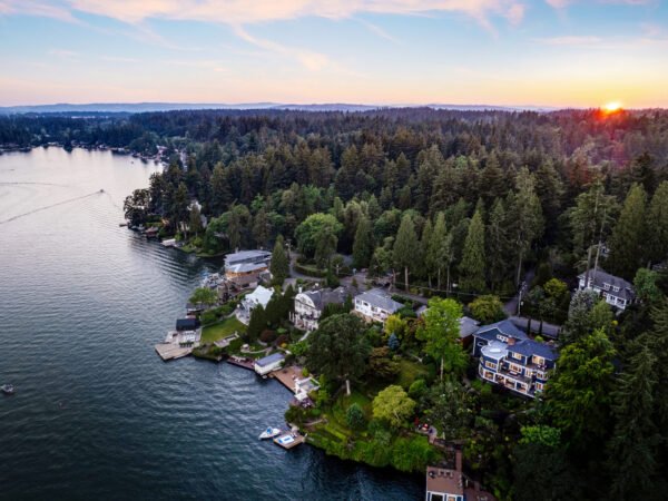 The Agency Launches in Lake Oswego, Oregon 