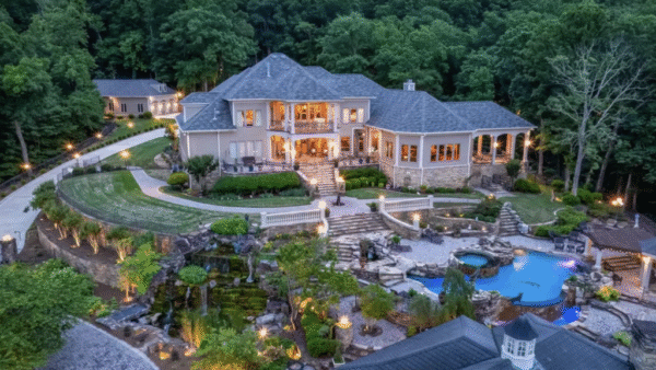 6 Acre Mountaintop Estate In Huntsville, Alabama (PHOTOS)