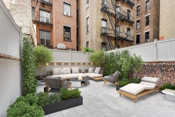A Versatile Multi-Family Townhouse for Sale on Manhattan’s Upper West Side