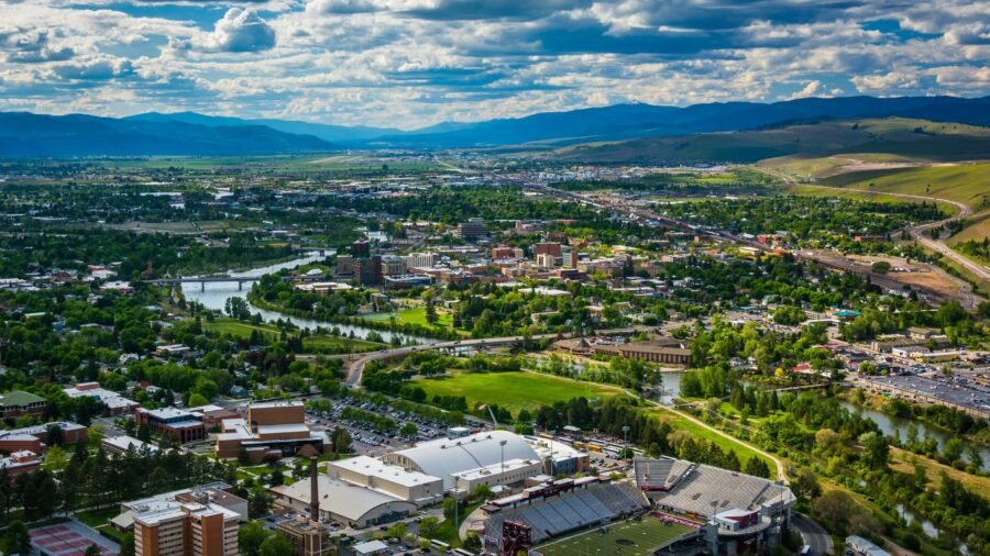 The Agency Arrives in Missoula, Montana 