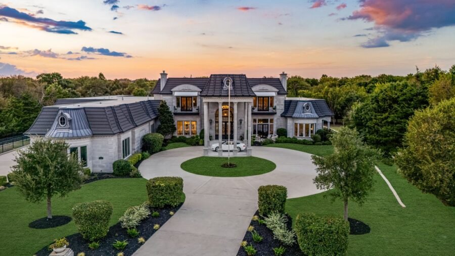 Notable Closings from the Great Lakes to the Emerald Coast