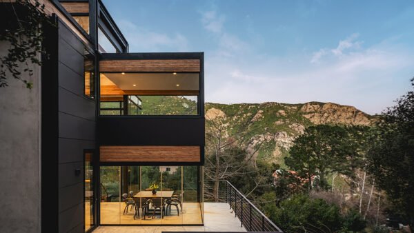 2315 Live Oak Meadows Road