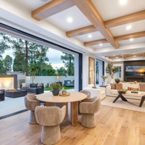 A California-Cool Estate in Newport Beach’s Big Canyon