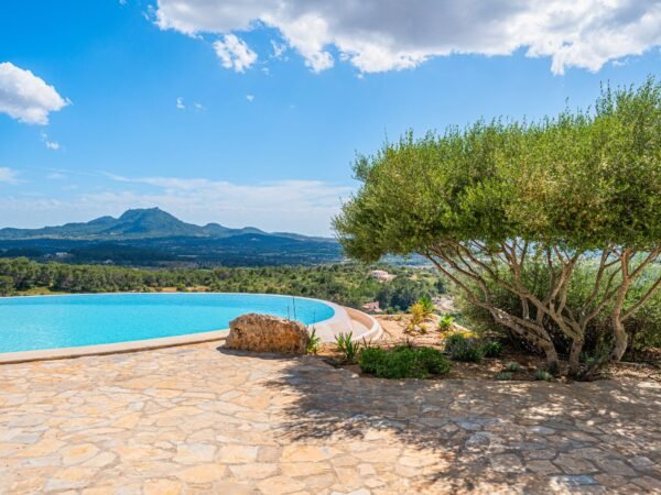 A Modern Hilltop Retreat in Mallorca