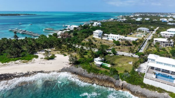 A Legacy Property in the Bahamas Ready for Its Next Adventure: Welcome to Coconut Grove