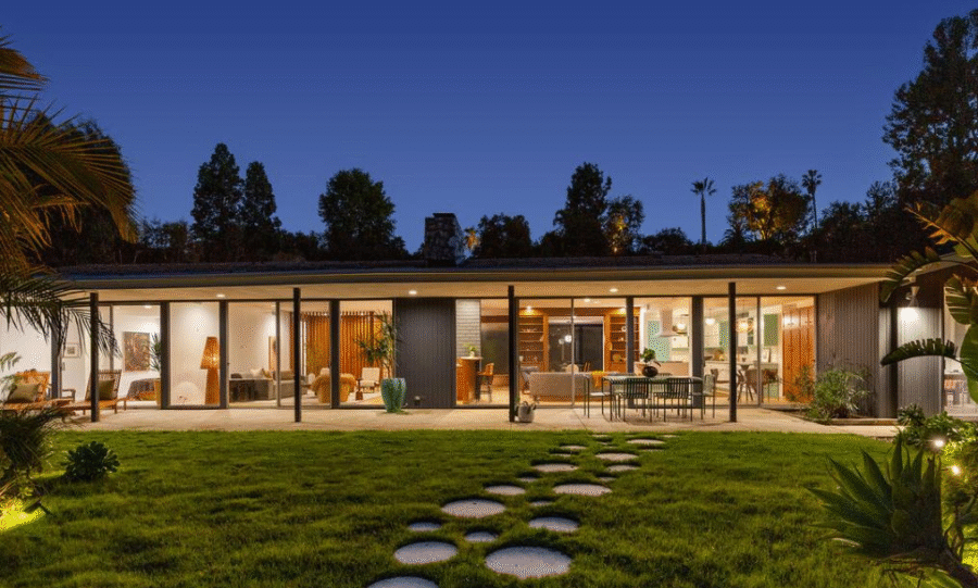 A Stylish Celebration of 1964 Design in Royal Oaks