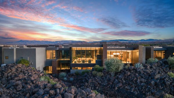 A Grand Architectural Retreat in St. George, Utah A Grand Architectural Retreat in St. George, Utah