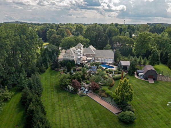 An Enchanting Garden Estate in Richfield, Ohio