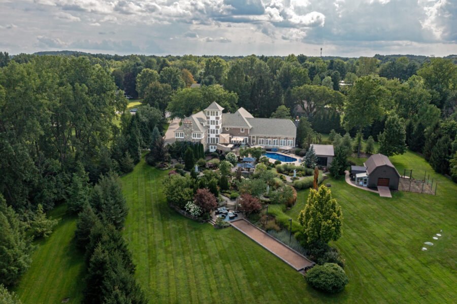 An Enchanting Garden Estate in Richfield, Ohio