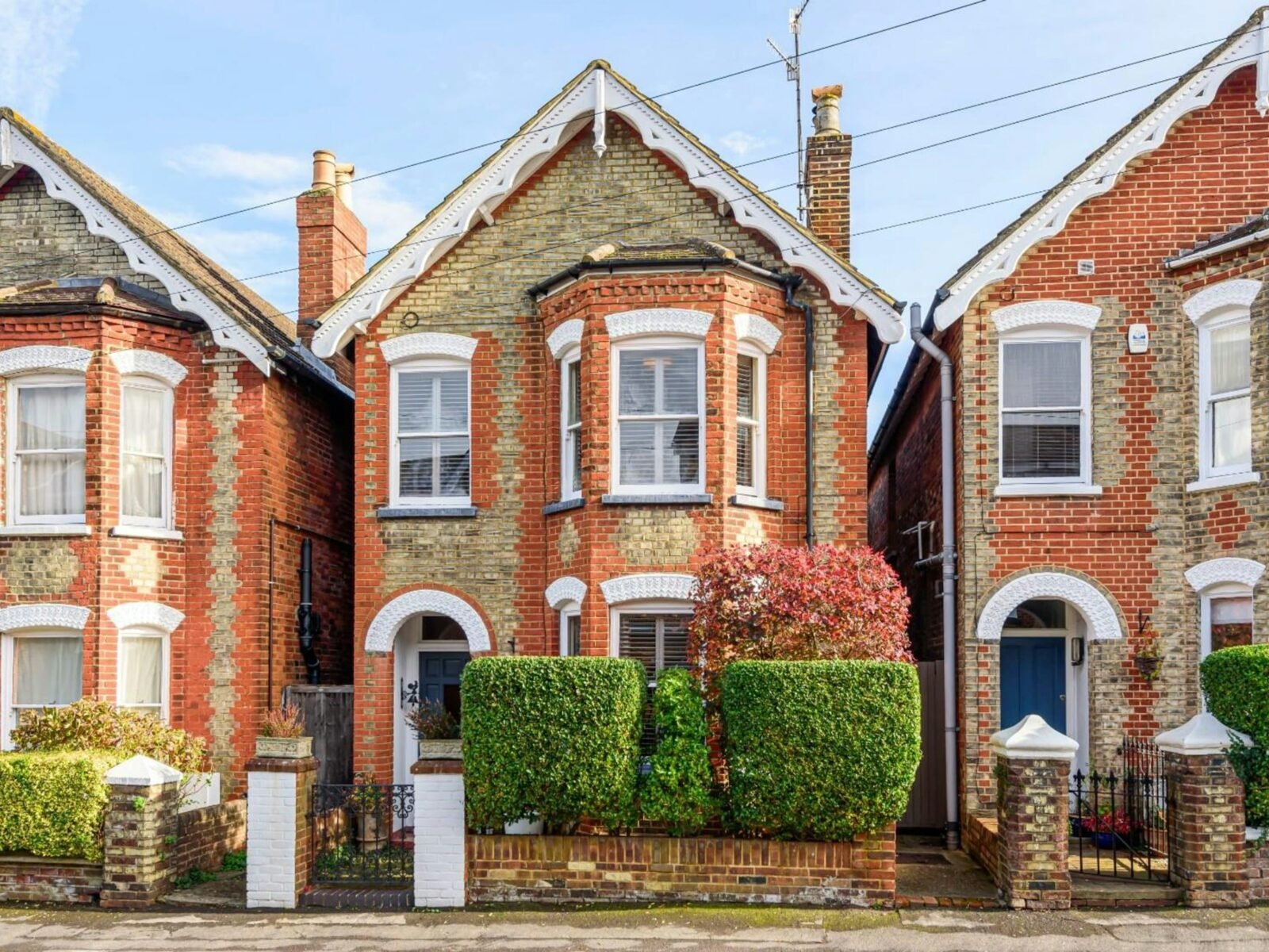 What Does “No Chain” Mean When Buying or Selling a Property?